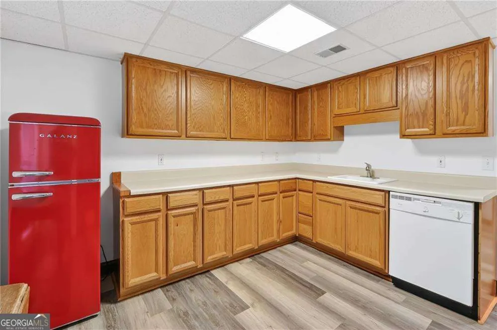 505 Woodman PL Roswell, GA 30076
