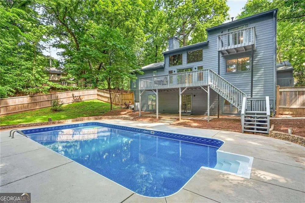 505 Woodman PL Roswell, GA 30076