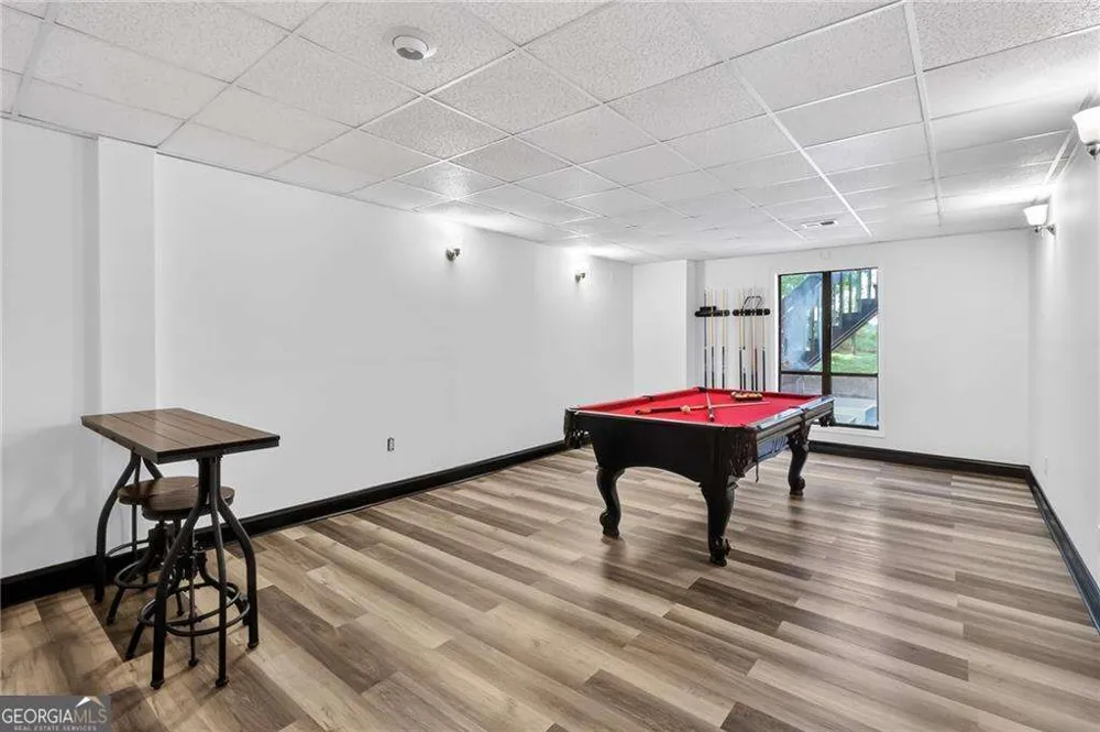 505 Woodman PL Roswell, GA 30076