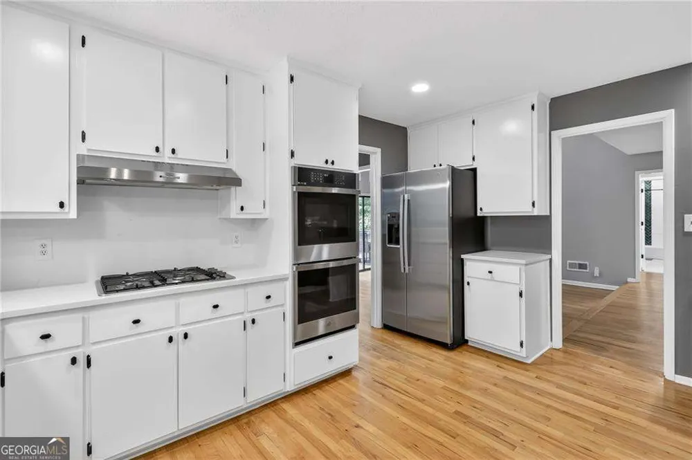505 Woodman PL Roswell, GA 30076
