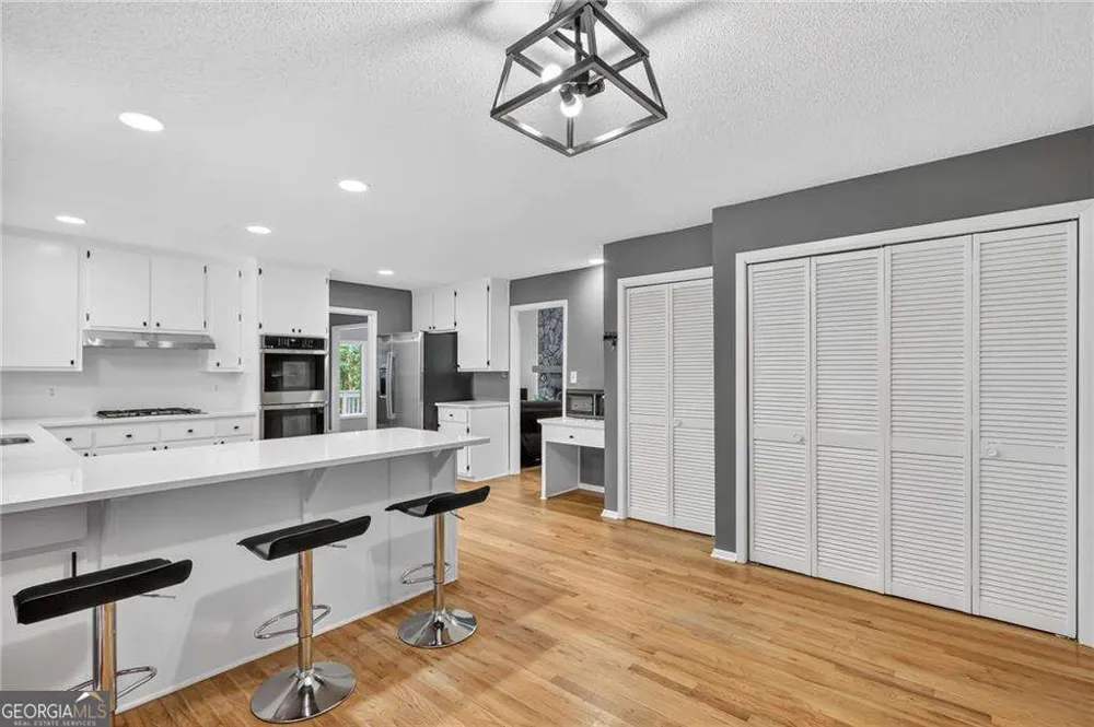 505 Woodman PL Roswell, GA 30076