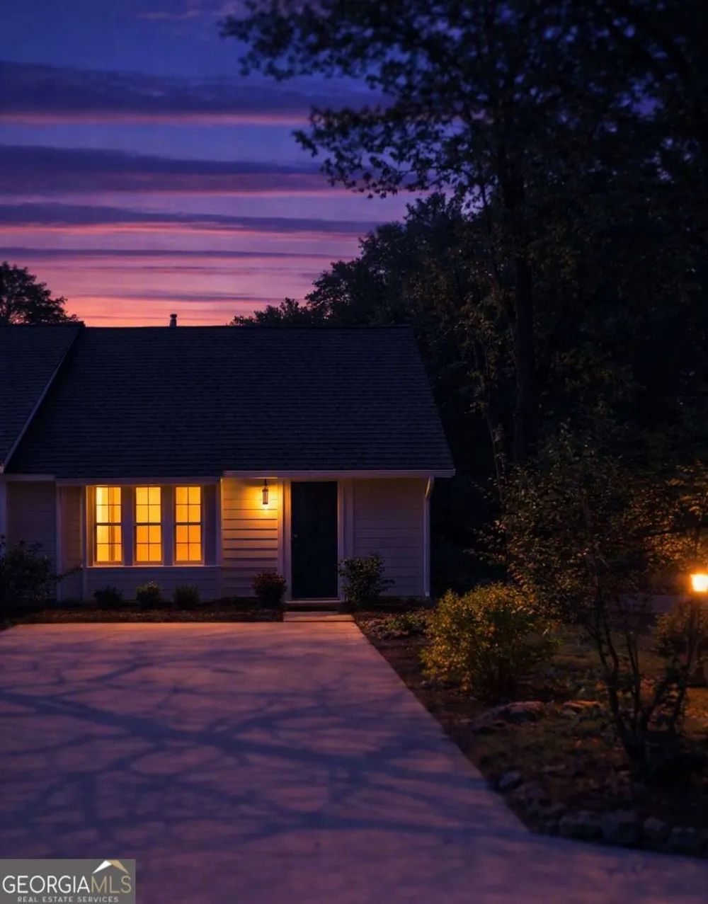 1469 Westwood CT SW Marietta, GA 30008
