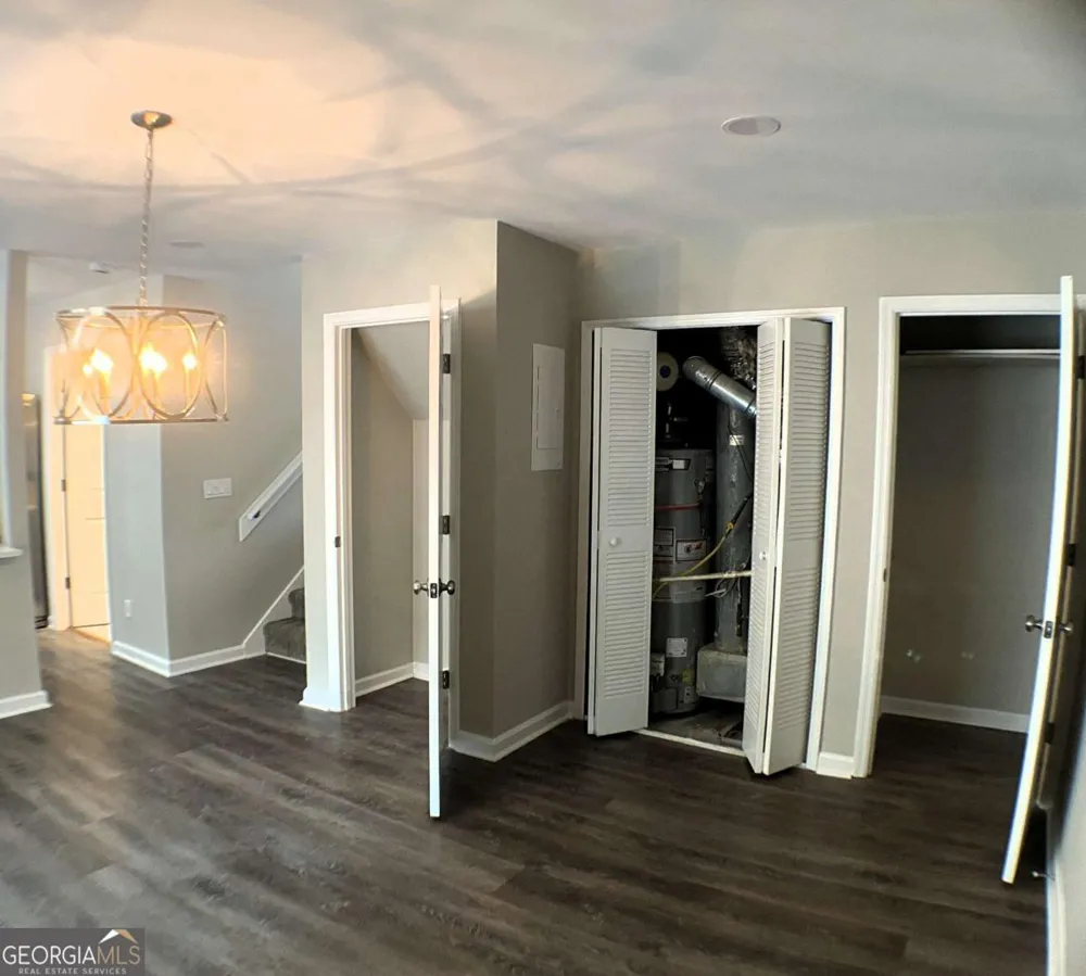 1469 Westwood CT SW Marietta, GA 30008