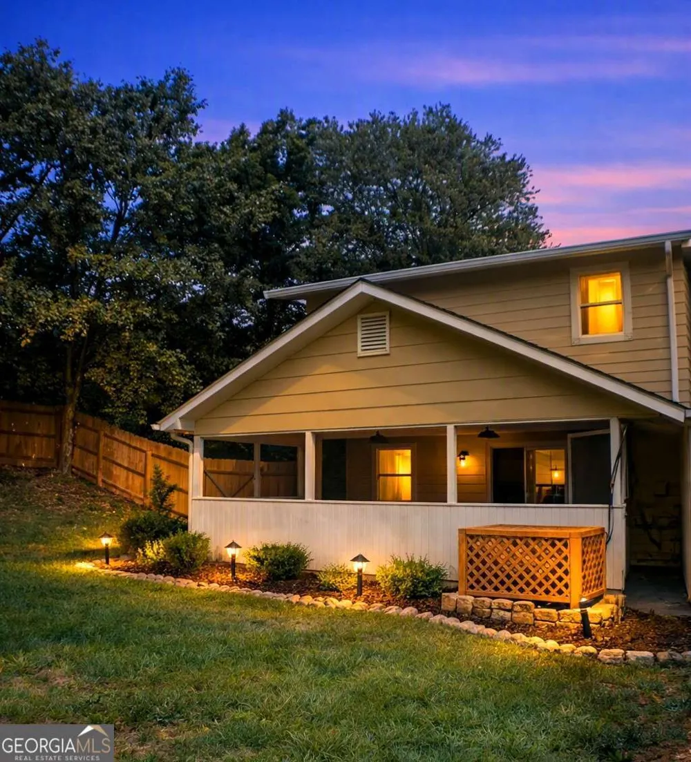 1469 Westwood CT SW Marietta, GA 30008