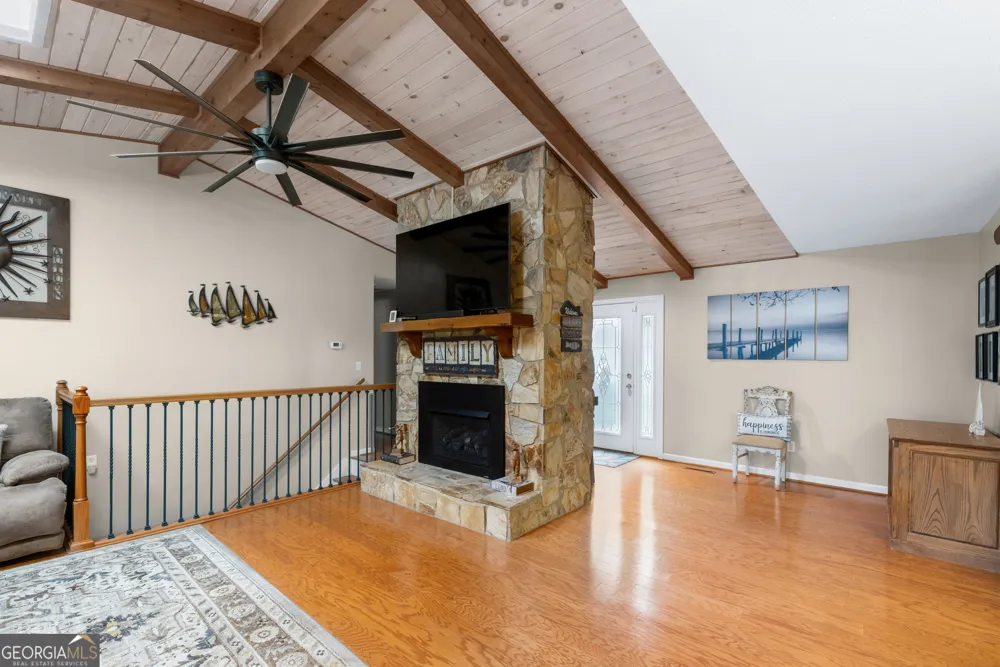 126 Indian HLS Westminster, SC 29693