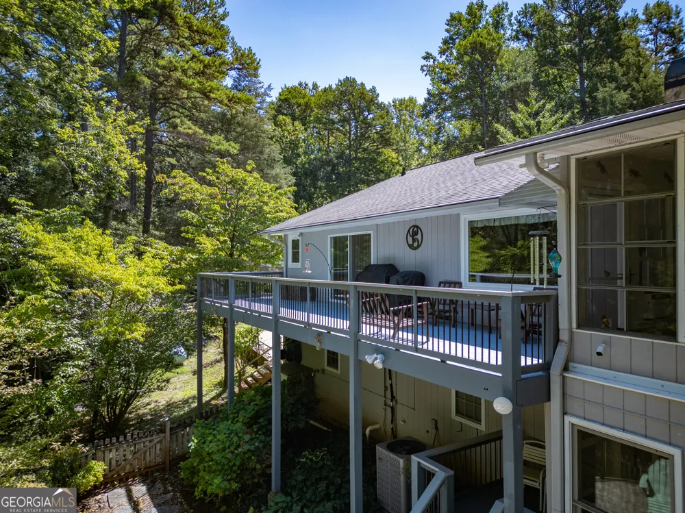 126 Indian HLS Westminster, SC 29693