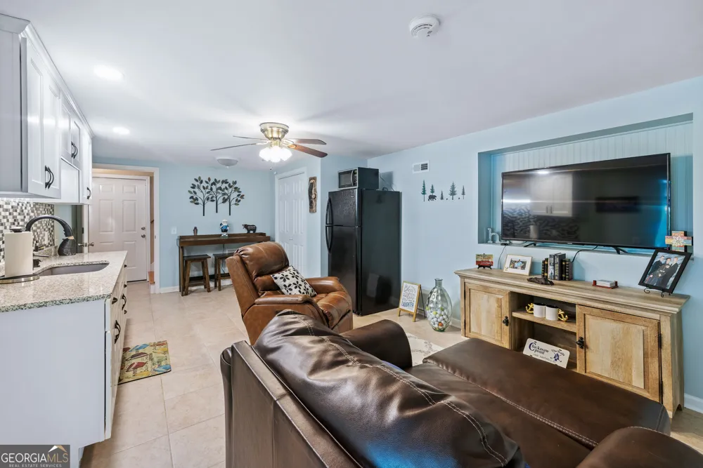 126 Indian HLS Westminster, SC 29693