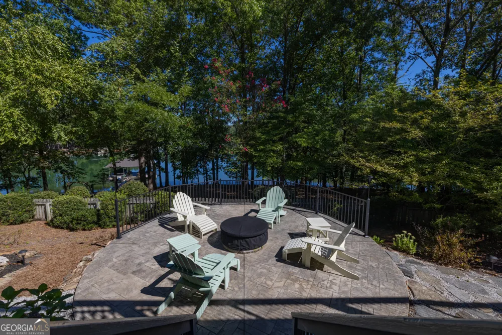 126 Indian HLS Westminster, SC 29693