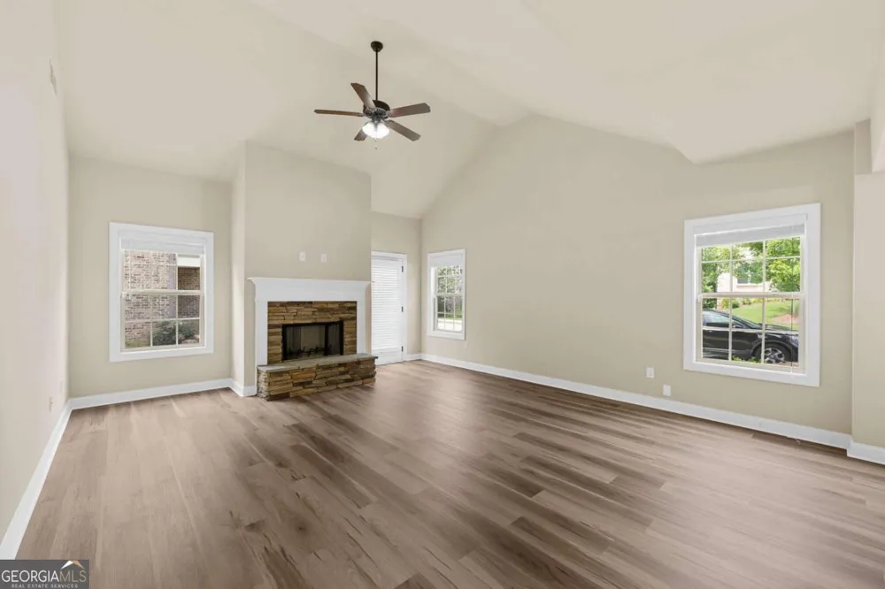 800 Ansbeth WAY Athens, GA 30606