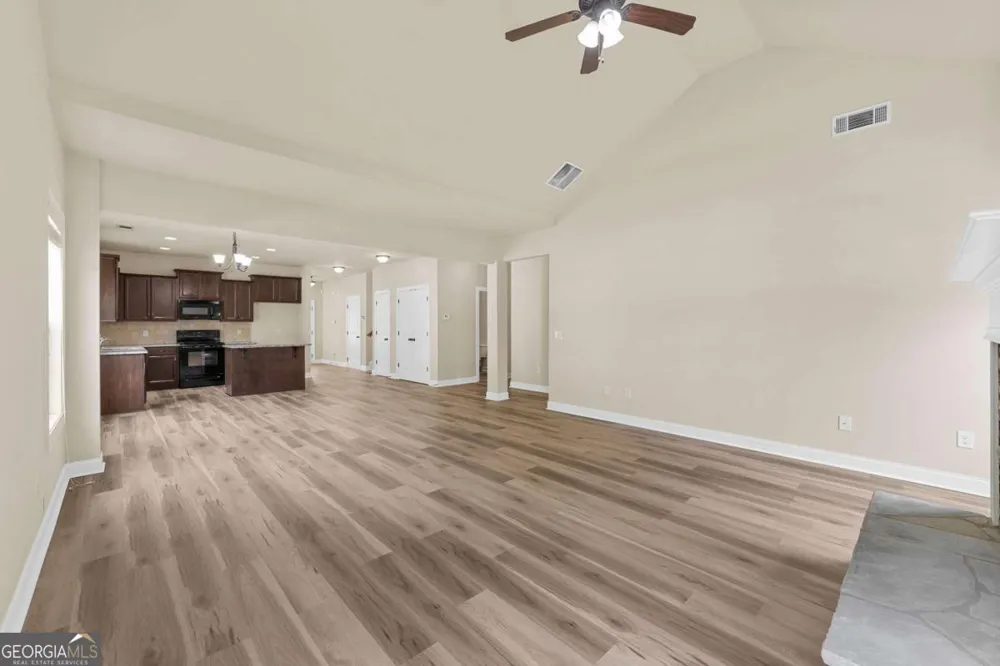 800 Ansbeth WAY Athens, GA 30606