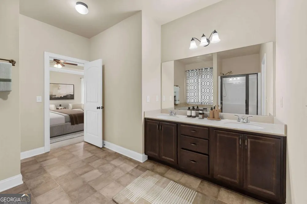 800 Ansbeth WAY Athens, GA 30606