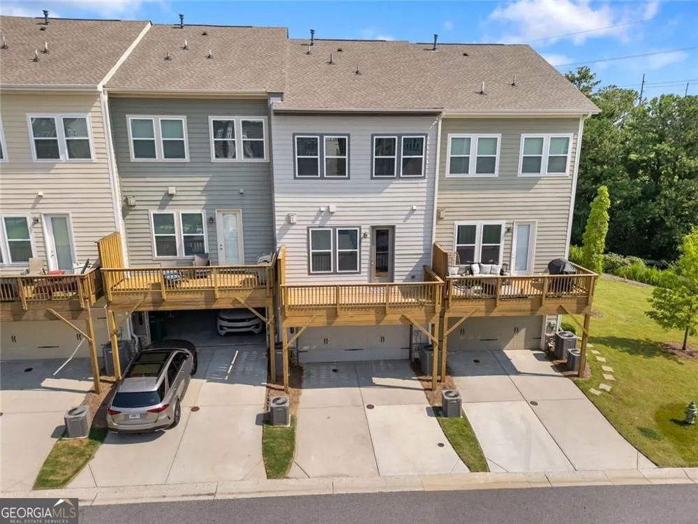 2517 Painted Buckeye Chase SE Smyrna, GA 30080