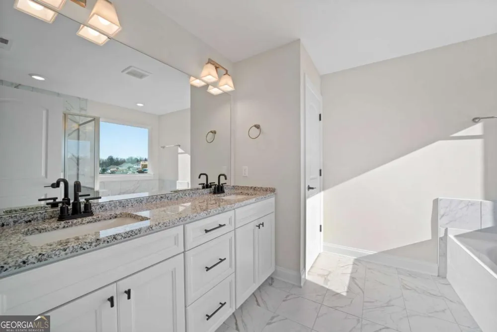 101 Cedar Crest LN Dawsonville, GA 30534