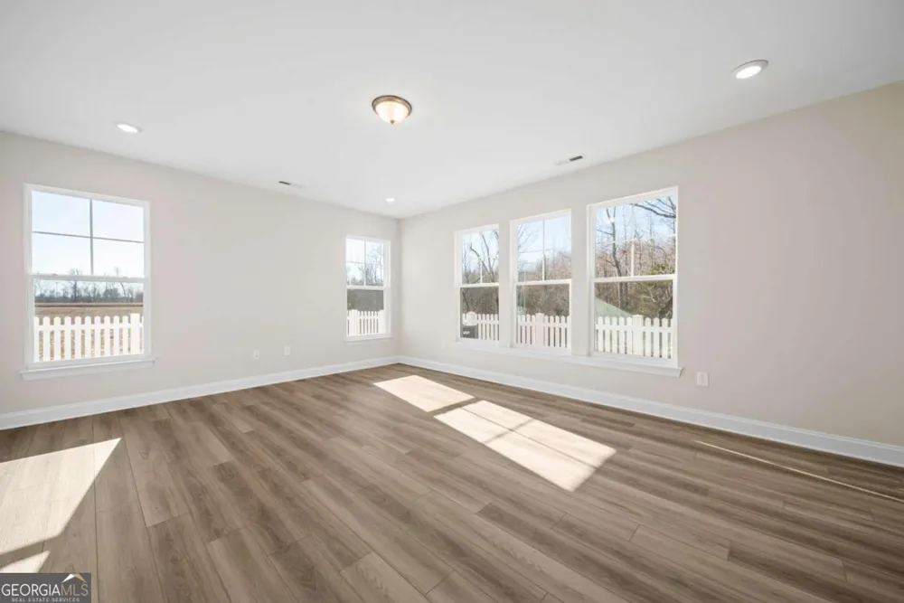 101 Cedar Crest LN Dawsonville, GA 30534