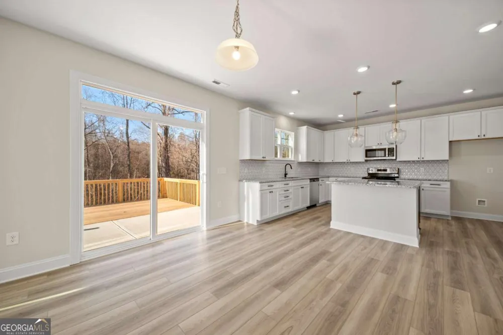 101 Cedar Crest LN Dawsonville, GA 30534
