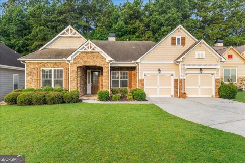 1067 Creekwood CIR