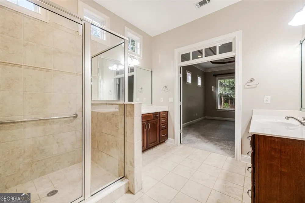 1067 Creekwood CIR Madison, GA 30650