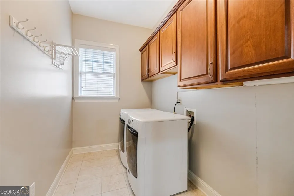 1067 Creekwood CIR Madison, GA 30650