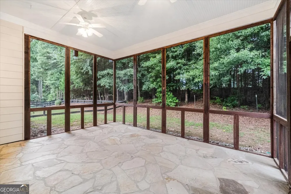 1067 Creekwood CIR Madison, GA 30650