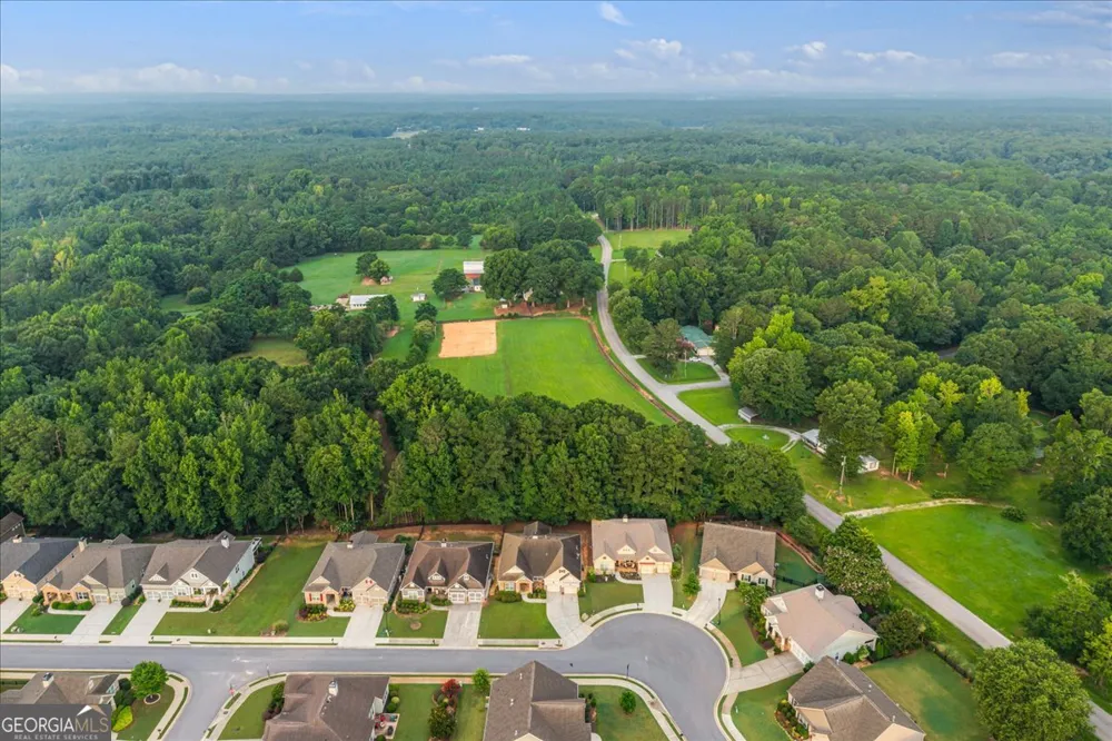 1067 Creekwood CIR Madison, GA 30650