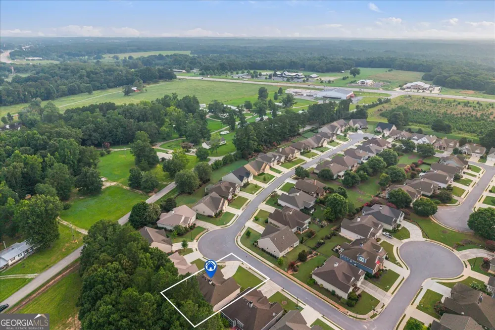 1067 Creekwood CIR Madison, GA 30650