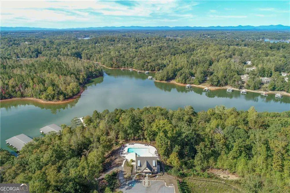 7410 Crestline DR Dawsonville, GA 30534