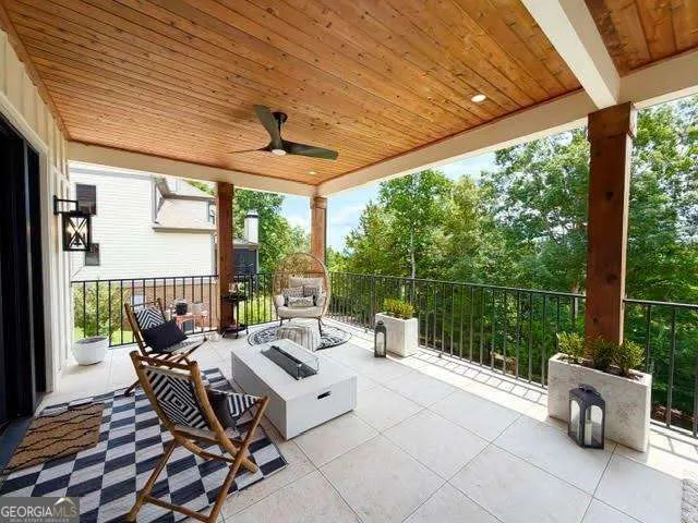 7410 Crestline DR Dawsonville, GA 30534