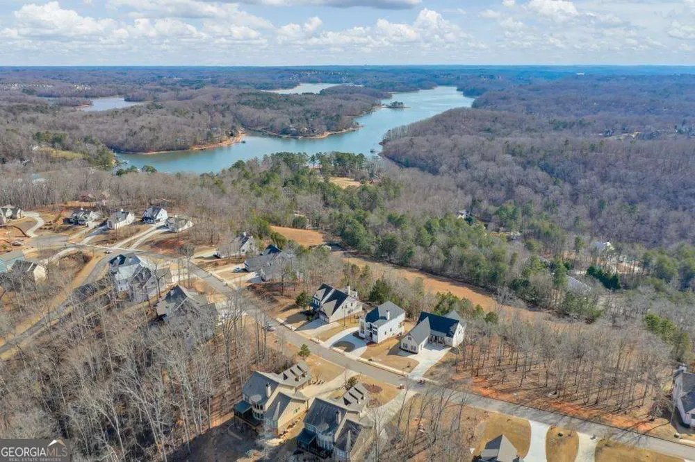 7410 Crestline DR Dawsonville, GA 30534