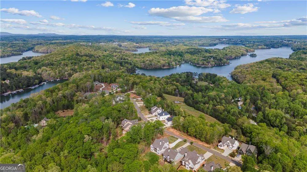 7410 Crestline DR Dawsonville, GA 30534