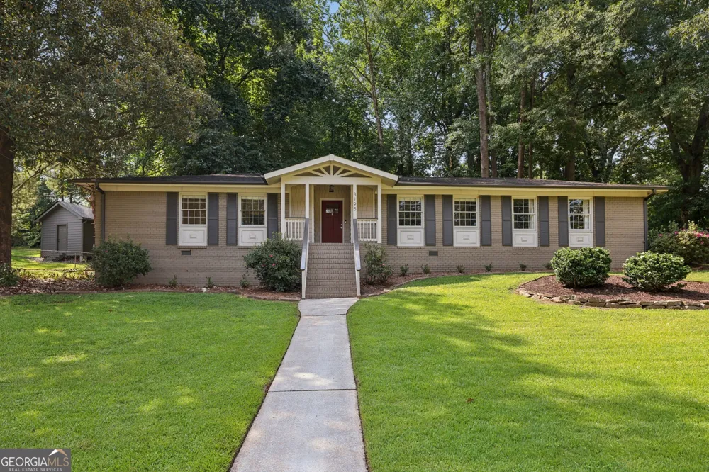 3195 Ann RD Smyrna, GA 30080