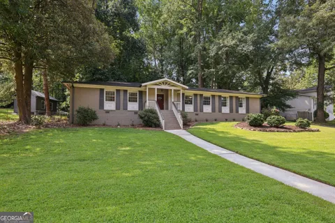 3195 Ann RD