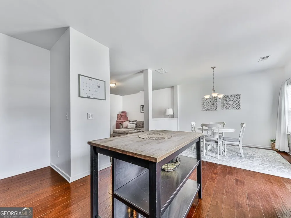 3353 Blue Springs WALK NW Kennesaw, GA 30144