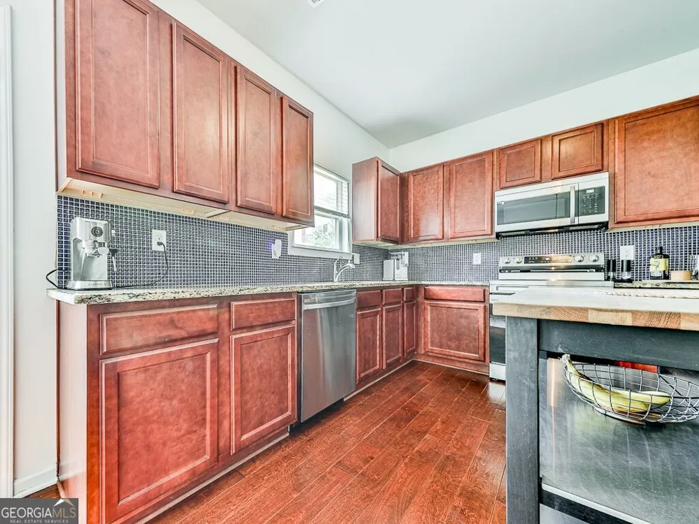 3353 Blue Springs WALK NW Kennesaw, GA 30144