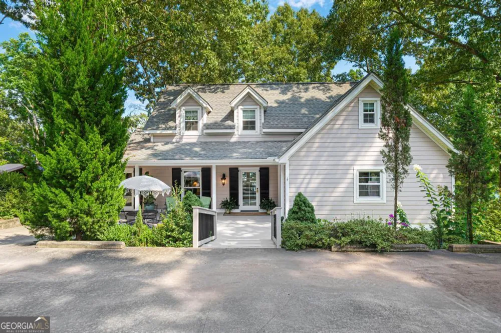 72 Stinson CT Hartwell, GA 30643