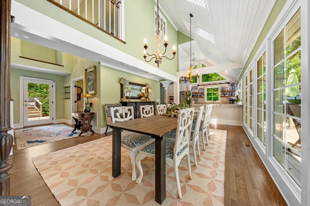 72 Stinson CT Hartwell, GA 30643