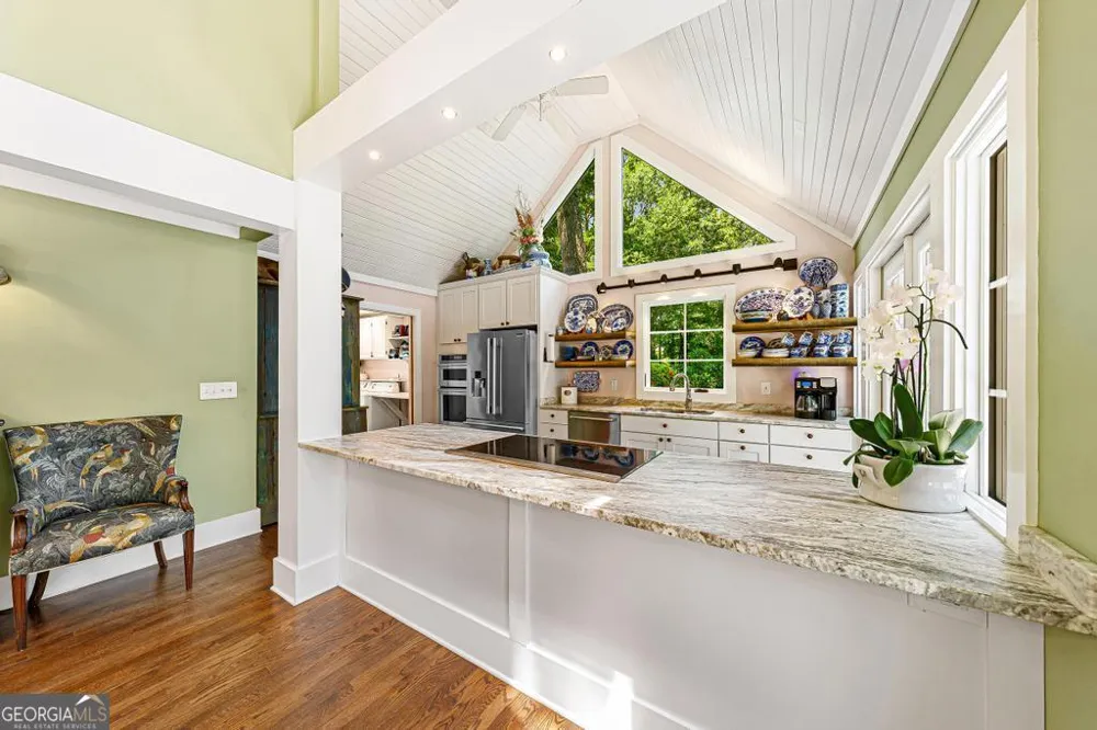 72 Stinson CT Hartwell, GA 30643