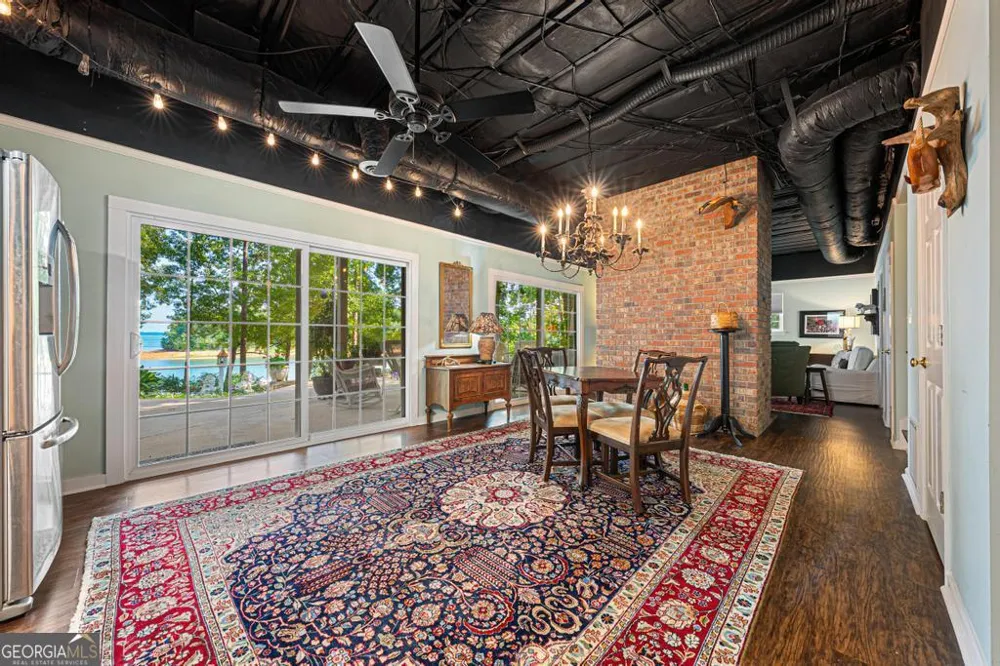 72 Stinson CT Hartwell, GA 30643
