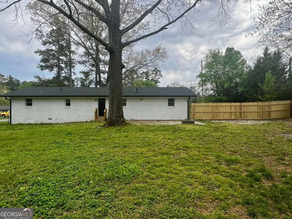 3 Harbour RD NE Rome, GA 30165