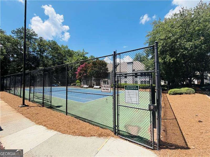 211 Abingdon WAY Sandy Springs, GA 30328