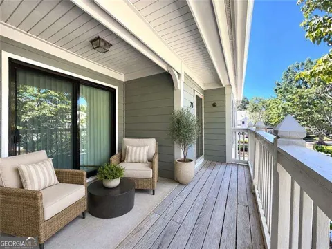 211 Abingdon WAY
