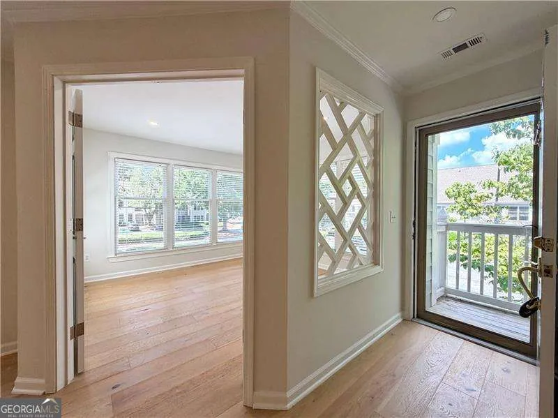 211 Abingdon WAY Sandy Springs, GA 30328