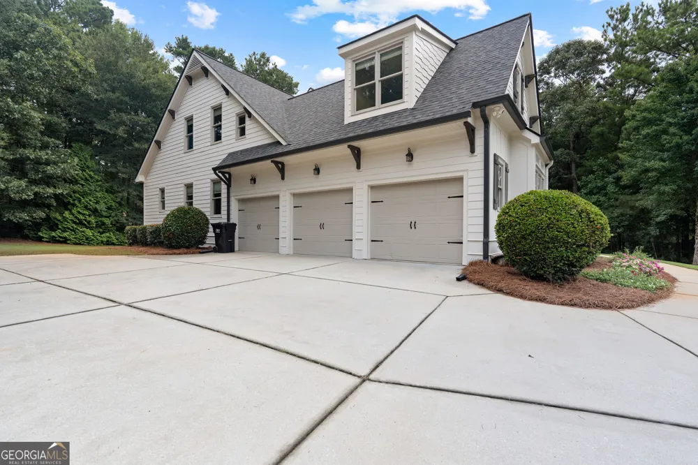 120 Crystal CT Tyrone, GA 30290