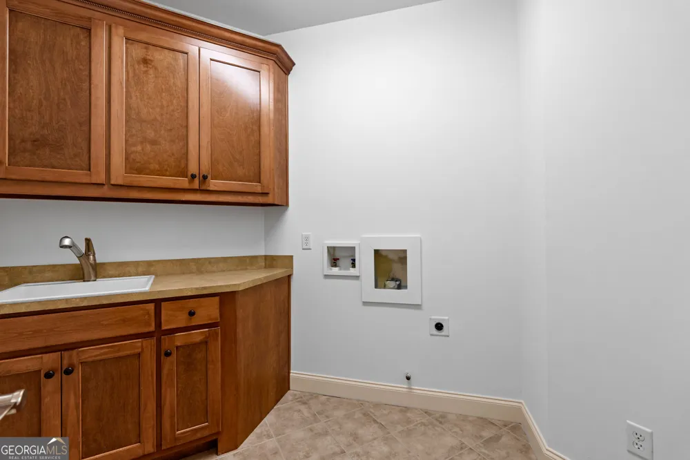 120 Crystal CT Tyrone, GA 30290