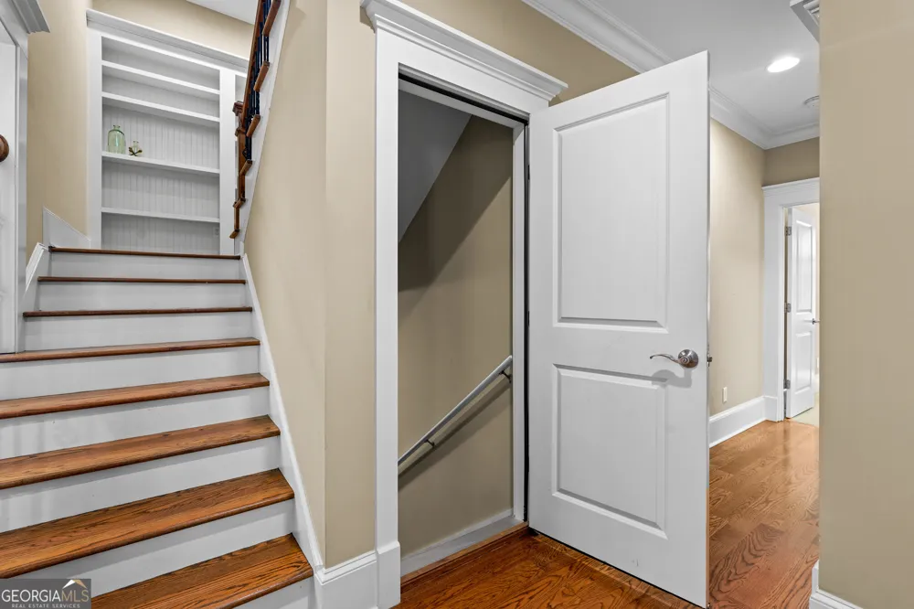 120 Crystal CT Tyrone, GA 30290
