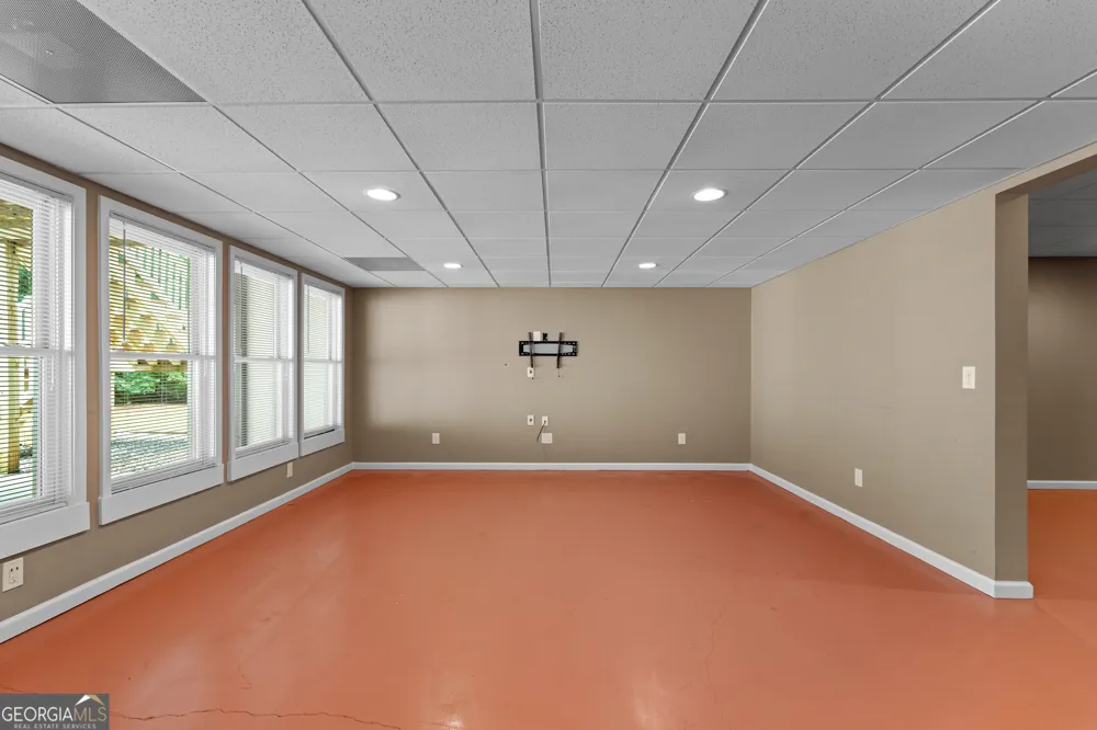 120 Crystal CT Tyrone, GA 30290