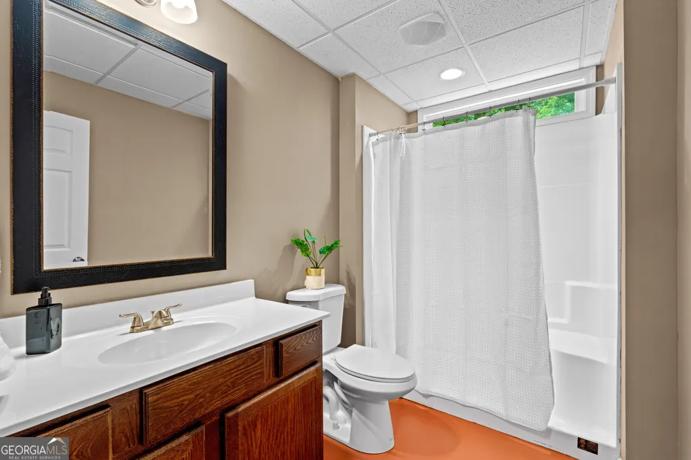 120 Crystal CT Tyrone, GA 30290