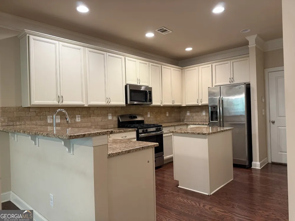 3160 Cross Creek DR Cumming, GA 30040