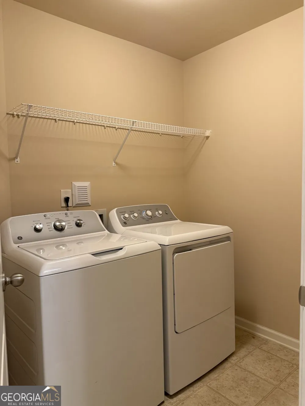 3160 Cross Creek DR Cumming, GA 30040