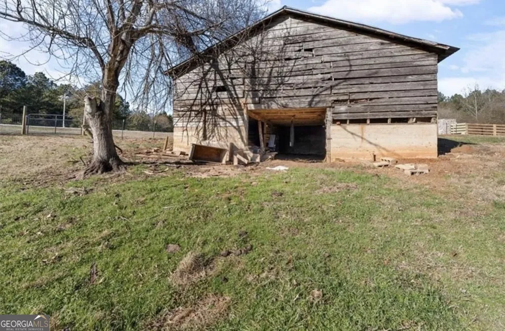80 Hand RD Bowdon, GA 30108