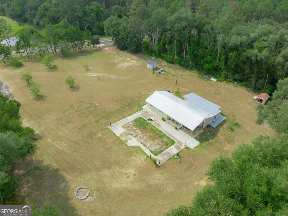 2165 Satilla Church RD Baxley, GA 31513